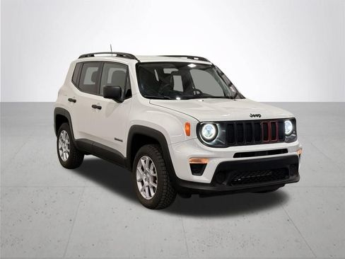 Used 2019 Jeep Renegade Sport w/ Sport Appearance Group AWD/4WD image 8