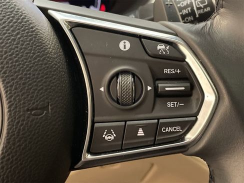 Used 2024 Acura MDX FWD w/ Technology Package image 14