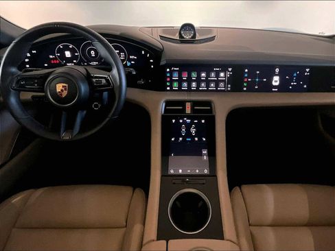 Used 2024 Porsche Taycan Turbo image 17