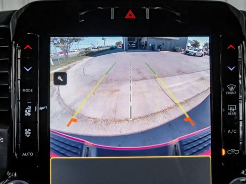 Used 2024 RAM 2500 Big Horn w/ Sport Appearance Package image 22