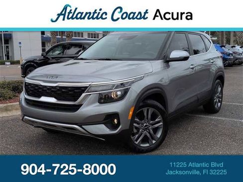 Used 2023 Kia Seltos S image 1