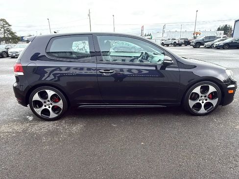 Used 2010 Volkswagen GTI 2.0T 2-Door image 5