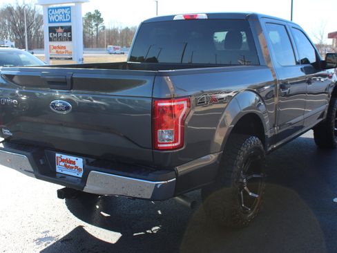 Used 2017 Ford F150 XLT image 6
