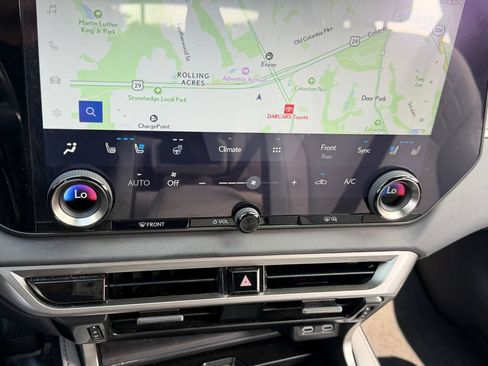 Certified 2023 Lexus RX 350 Premium w/ Accessory Package AWD/4WD image 21