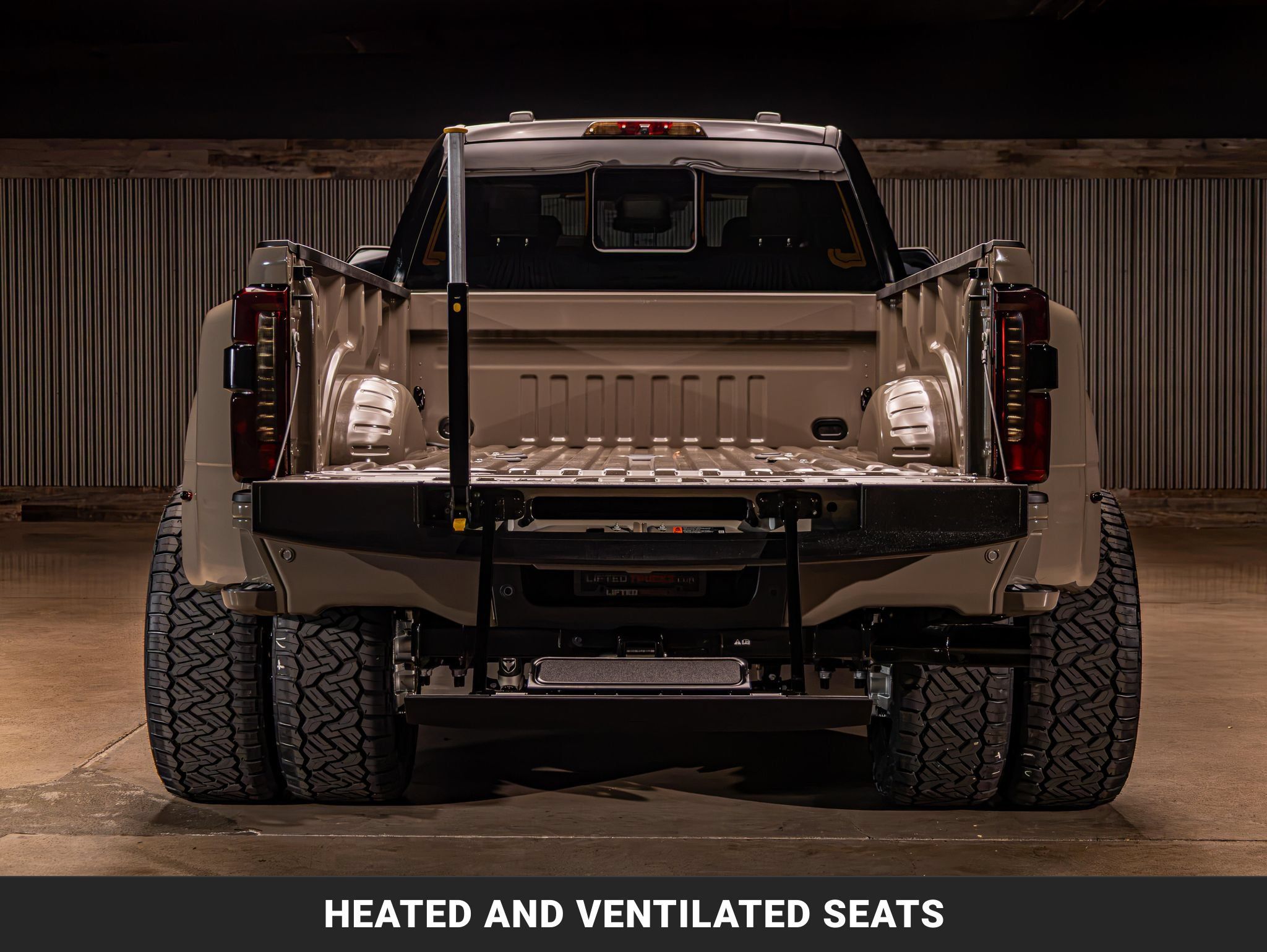 Used 2026 Ford F450 King Ranch w/ Chrome Package AWD/4WD image 9