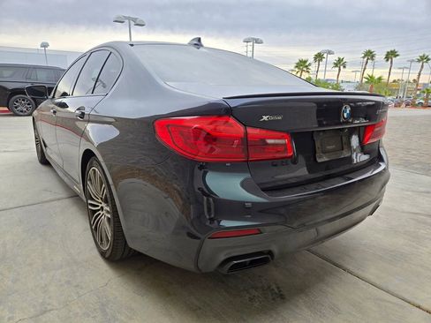 Used 2018 BMW M550i xDrive image 3