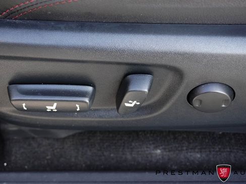 Used 2024 Toyota 4Runner TRD Off-Road Premium image 25