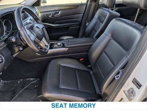 Used 2014 Mercedes-Benz E 350 Sedan image 19