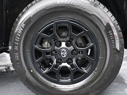 Used 2023 Toyota Tacoma SR5 image 11