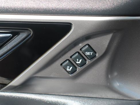 Used 2021 Subaru Outback Limited XT AWD/4WD image 10