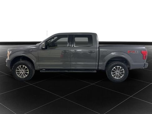 Used 2018 Ford F150 Lariat image 2