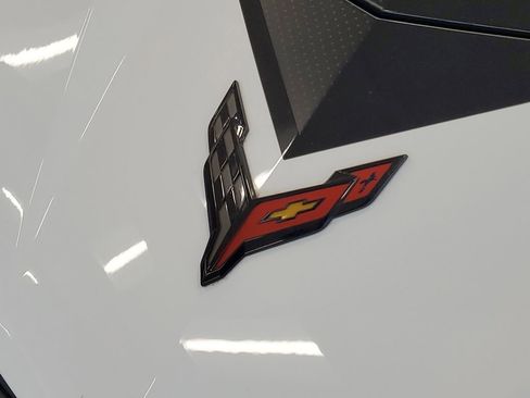 Used 2023 Chevrolet Corvette Stingray Premium Conv w/ Z51 Performance Package image 33