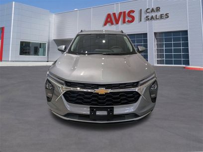 Used 2025 Chevrolet Trax LT w/ LT Convenience Package
