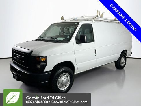 Used 2010 Ford E-250 and Econoline 250 Commercial image 5