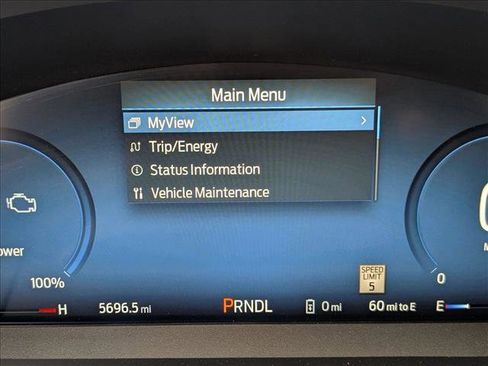Used 2025 Ford Escape SE w/ PHEV Premium Package FWD image 11