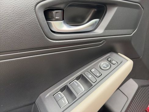 Used 2024 Honda Accord LX image 10