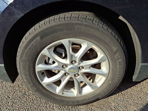 Used 2020 Chevrolet Equinox LT w/ LPO, Floor Liner Package image 6