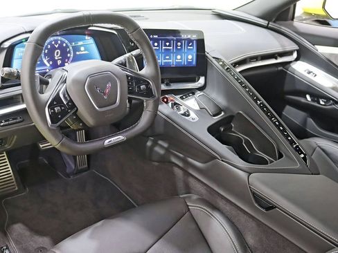 Used 2024 Chevrolet Corvette Z06 w/ Z07 Performance Package RWD image 17