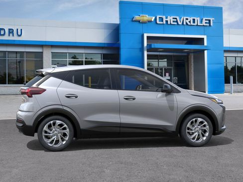 New 2027 Chevrolet Bolt LT image 5