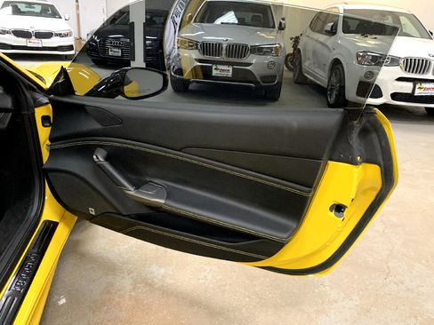 Used 2017 Ferrari 488 Spider image 37