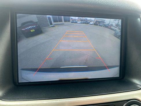 Used 2015 GMC Yukon SLT w/ HD Trailering Package image 22