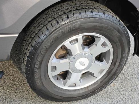 Used 2010 Ford F150 XLT image 10