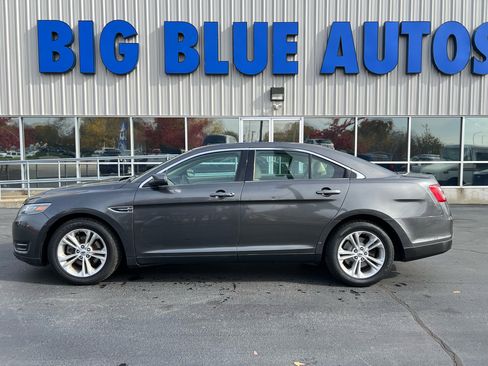 Used 2019 Ford Taurus SEL w/ Equipment Group 201A image 2