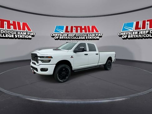 New 2026 RAM 2500 Tradesman AWD/4WD image 4