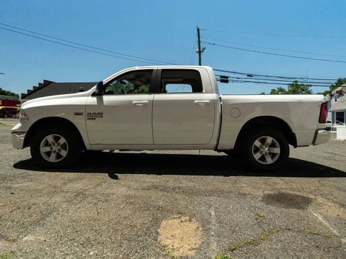 Used 2019 RAM 1500 Classic SLT w/ Protection Group AWD/4WD image 6