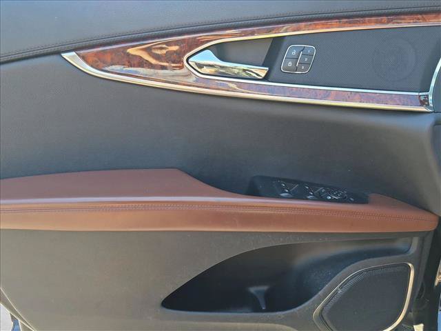 Used 2018 Lincoln MKX Reserve w/ Lincoln MKX Climate Package AWD/4WD image 10