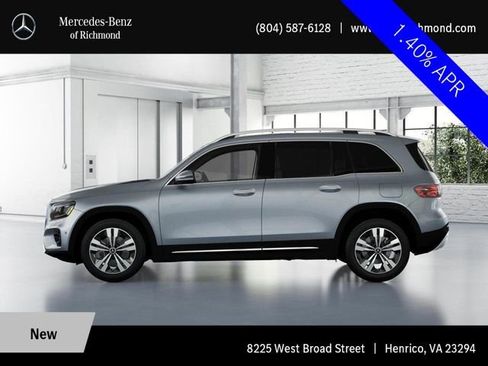 Used 2026 Mercedes-Benz GLB 250 4MATIC image 34