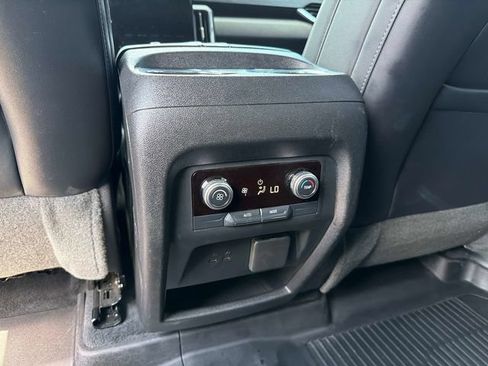 Used 2024 GMC Acadia Elevation w/ LPO, Floor Liner Package FWD image 15