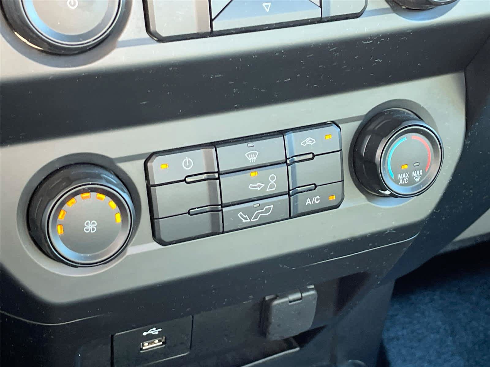 Used 2019 Ford F150 XL w/ Equipment Group 101A Mid AWD/4WD image 18