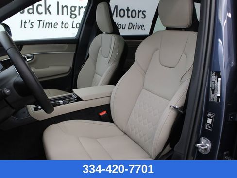 New 2026 Volvo XC90 B6 Plus w/ Protection Package Premier image 14