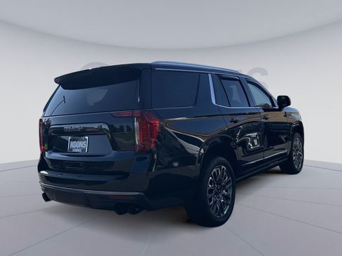 Used 2024 GMC Yukon Denali Ultimate AWD/4WD image 7