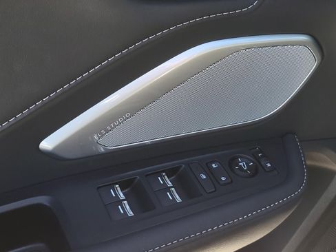 Used 2025 Acura RDX SH-AWD w/ Technology Package image 17