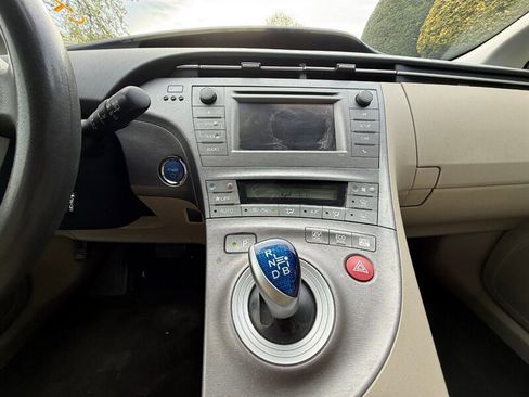 Used 2013 Toyota Prius Two FWD image 14