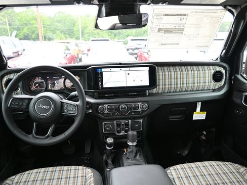 New 2026 Jeep Gladiator Sport AWD/4WD image 22