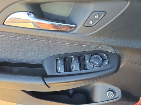 Used 2023 Chevrolet TrailBlazer ACTIV w/ Sun and Liftgate Package image 28