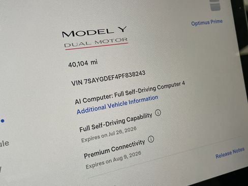 Used 2023 Tesla Model Y Performance AWD/4WD image 23