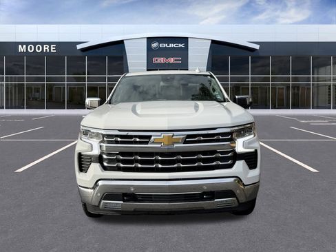 Used 2023 Chevrolet Silverado 1500 LTZ AWD/4WD image 8