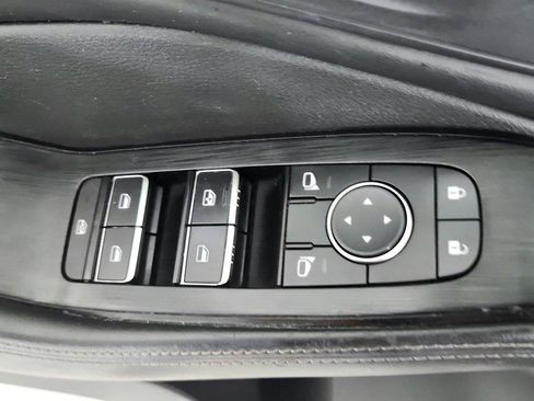 Used 2022 Nissan Rogue SL AWD/4WD image 17