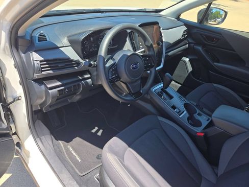 Used 2025 Subaru Crosstrek 2.5i Premium AWD/4WD image 15