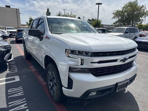Used 2022 Chevrolet Silverado 1500 RST image 4