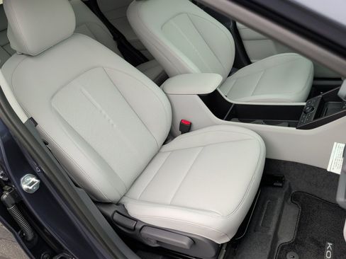 New 2026 Hyundai Kona Limited FWD image 28