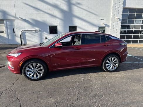 Certified 2024 Buick Envista Avenir image 5