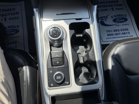 Certified 2023 Ford Explorer XLT w/ Equipment Group 202A AWD/4WD image 17