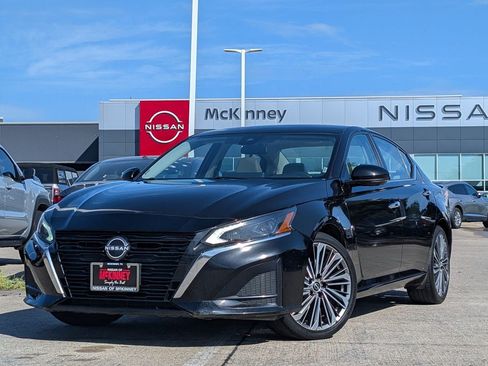 Used 2023 Nissan Altima 2.5 SL FWD image 2