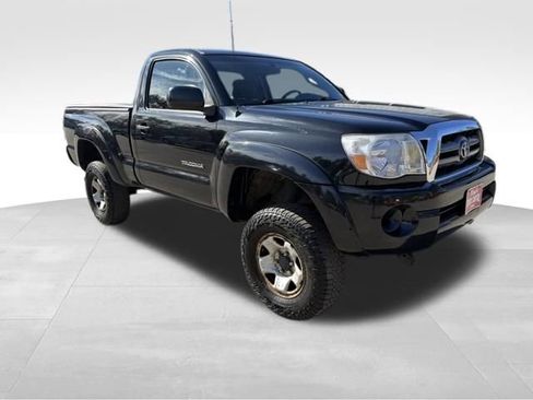 Used 2010 Toyota Tacoma 4x4 Regular Cab image 1