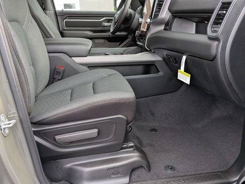 Used 2026 RAM 1500 Big Horn AWD/4WD image 26